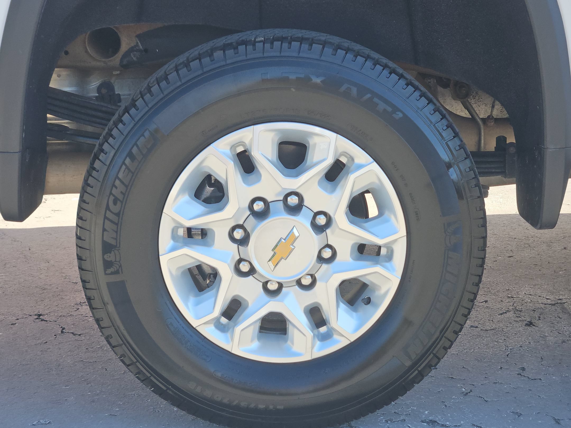 Used 2026 Chevrolet Silverado 2500 LTZ AWD/4WD image 17