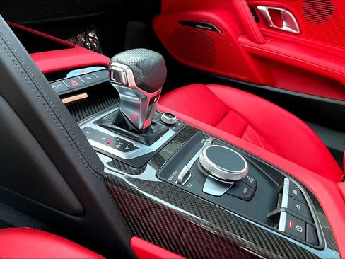 Certified 2023 Audi R8 V10 performance image 14