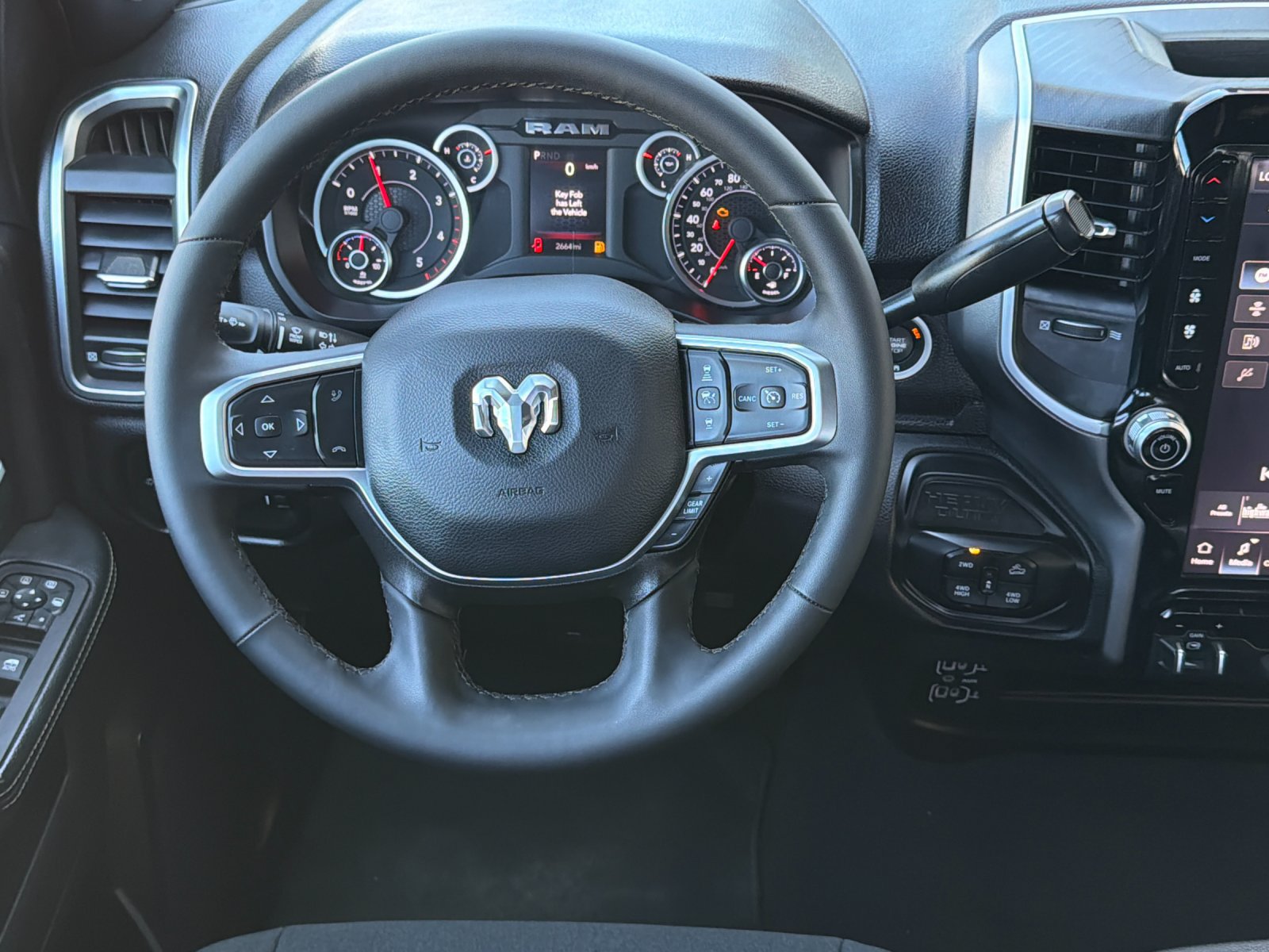Used 2025 RAM 2500 Big Horn AWD/4WD image 15