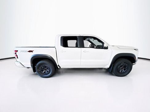 New 2026 Nissan Frontier PRO-4X w/ Tow Package AWD/4WD image 4
