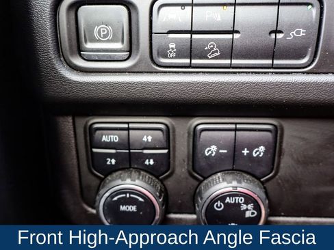 Used 2022 Chevrolet Tahoe Z71 image 24