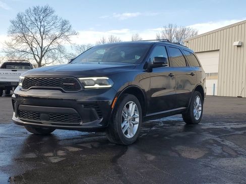 Used 2024 Dodge Durango GT image 3