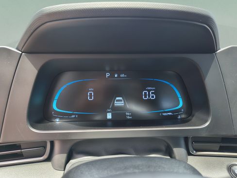 New 2026 Hyundai Elantra SEL Sport FWD image 31