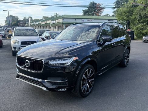 Used 2018 Volvo XC90 T6 Momentum w/ Convenience Package AWD/4WD image 5