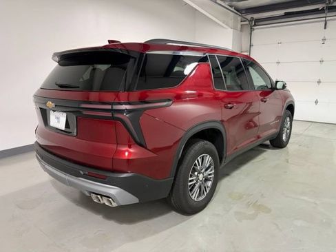 Certified 2026 Chevrolet Traverse LT FWD image 7