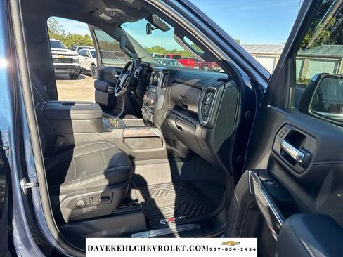 Used 2021 Chevrolet Silverado 1500 LTZ AWD/4WD image 26