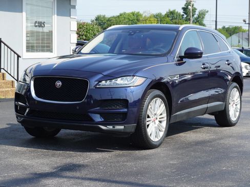 Used 2019 Jaguar F-PACE Portfolio AWD/4WD image 1