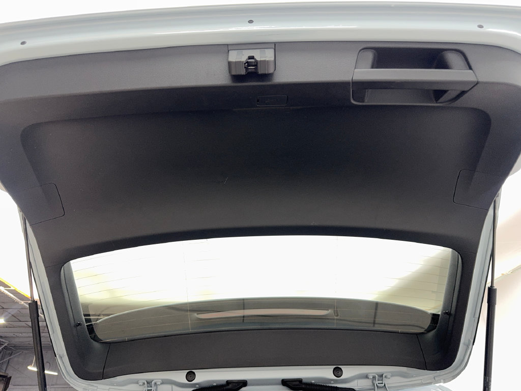 Used 2025 Volkswagen Taos SE FWD image 83