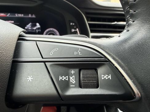Used 2020 Audi Q7 3.0T Premium Plus AWD/4WD image 29