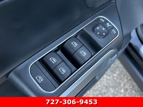 Certified 2024 Mercedes-Benz GLB 250 image 13