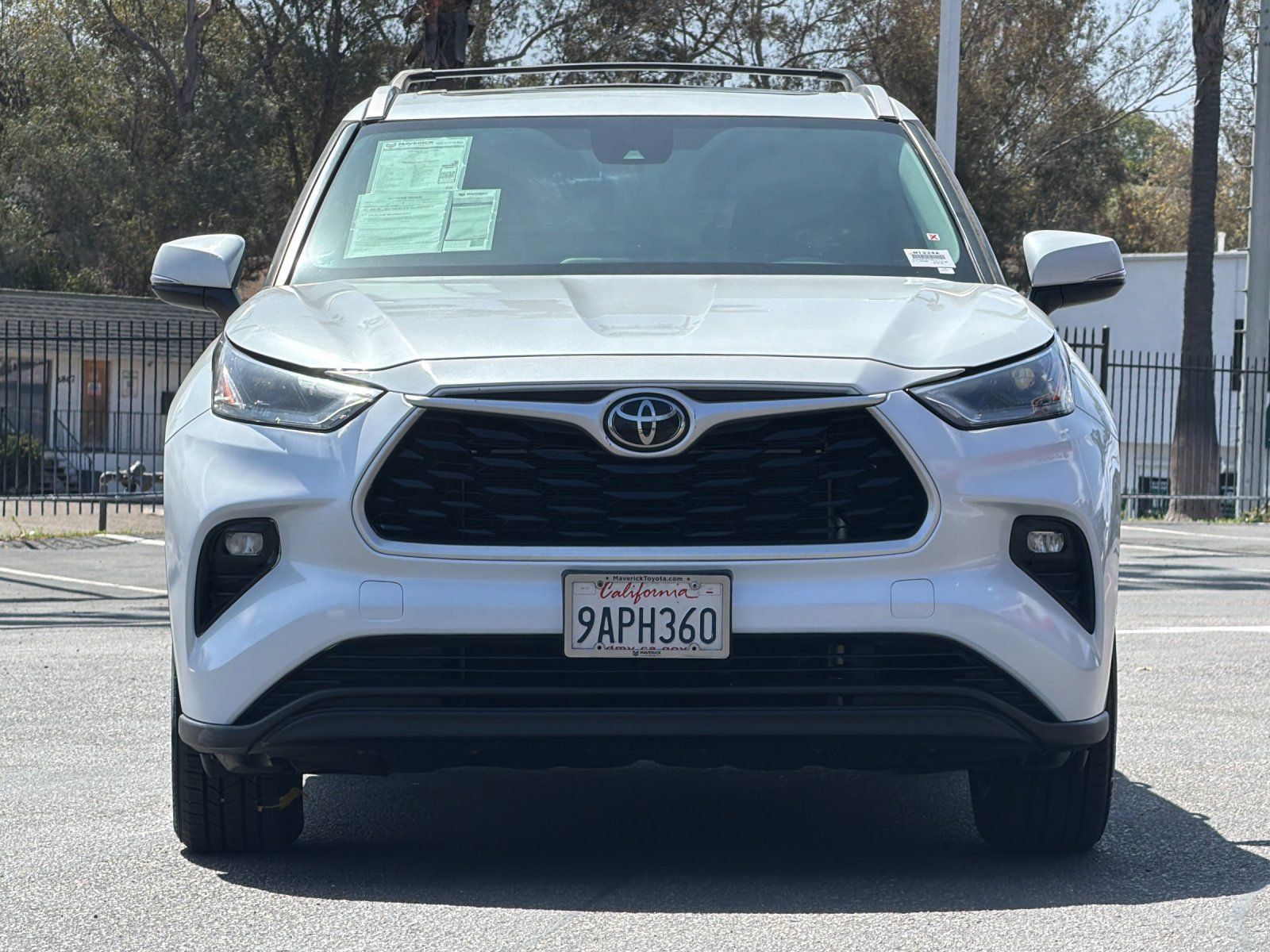 Used 2022 Toyota Highlander XLE FWD image 7