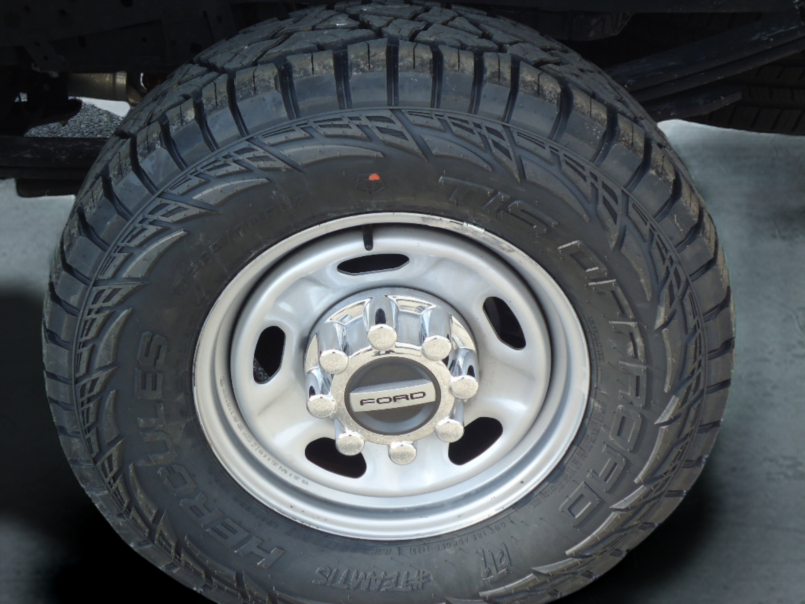 Used 2023 Ford F250 XL w/ XL Off-Road Package AWD/4WD image 9