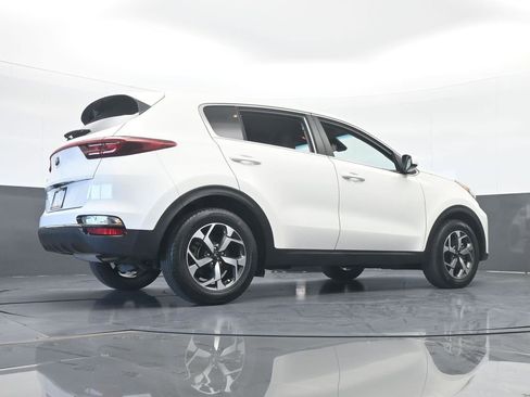 Used 2020 Kia Sportage LX image 54