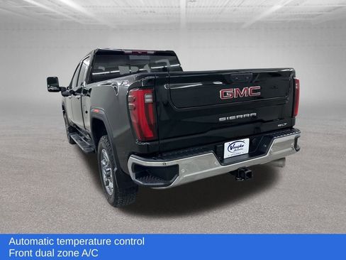 Used 2025 GMC Sierra 2500 SLT w/ SLT Premium Package image 10