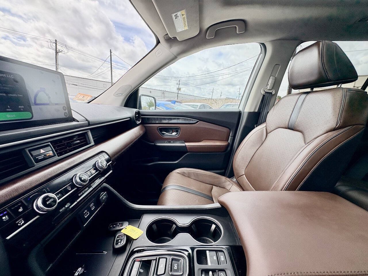 Used 2024 Honda Pilot Elite image 33