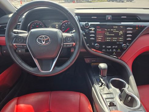 Used 2020 Toyota Camry XSE w/ Blackout Package image 13