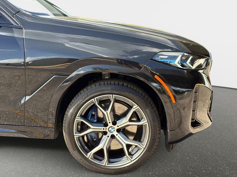 Used 2026 BMW X6 M60i image 12