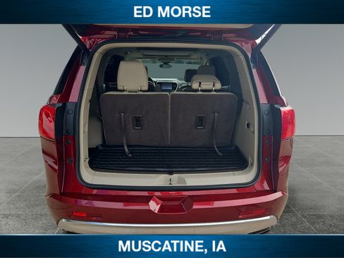Used 2017 GMC Acadia Denali w/ Technology Package AWD/4WD image 18