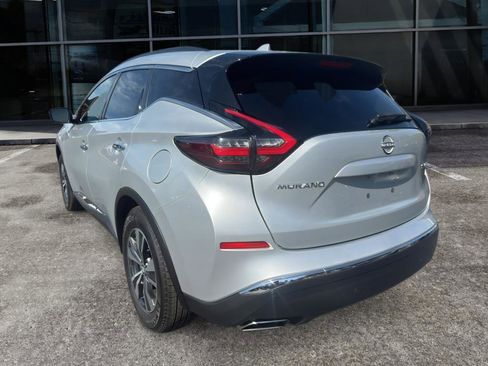 Used 2023 Nissan Murano SV image 7