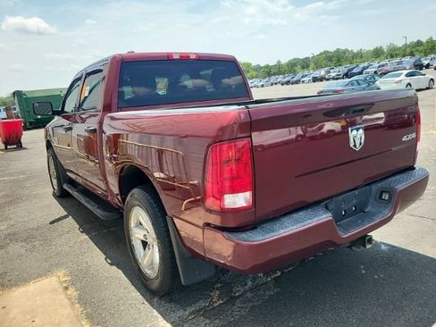 Used 2016 RAM 1500 Express AWD/4WD image 3