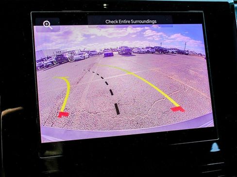 Used 2024 Jeep Grand Cherokee Altitude image 19