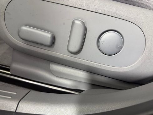 Used 2024 Hyundai Ioniq 5 SEL image 24