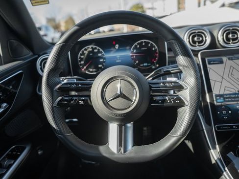 Used 2022 Mercedes-Benz C 300 4MATIC Sedan image 30