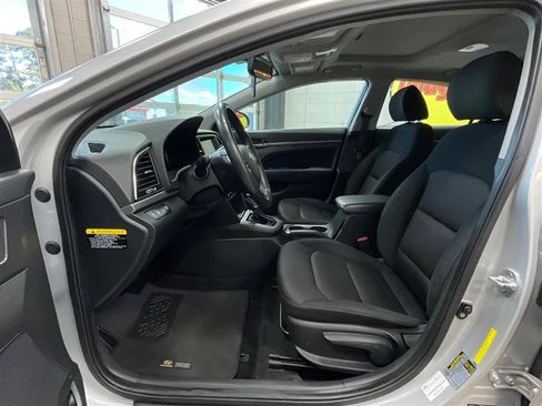 Used 2018 Hyundai Elantra Value Edition w/ Cargo Package FWD image 11