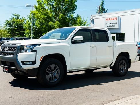 New 2025 Nissan Frontier SV w/ SV Convenience Package image 3