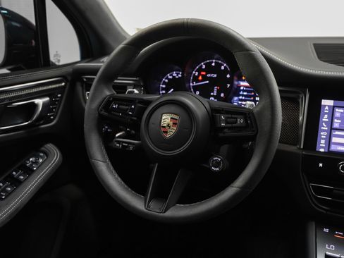 Certified 2024 Porsche Macan GTS w/ GTS Sport Package AWD/4WD image 39