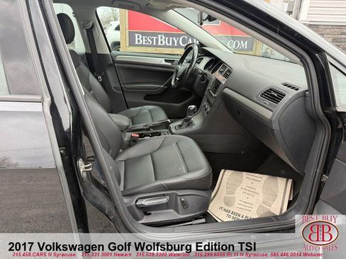 Used 2017 Volkswagen Golf SE image 12