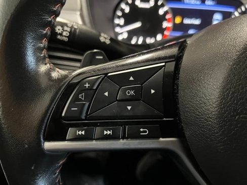 Used 2024 Nissan Altima 2.5 SR FWD image 22