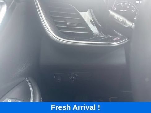 Used 2023 Buick Envision Essence w/ Sport Touring Package AWD/4WD image 9