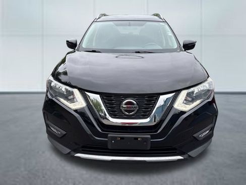 Used 2018 Nissan Rogue SV AWD/4WD image 6