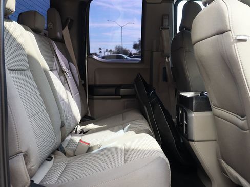 Used 2018 Ford F150 XLT w/ Equipment Group 301A Mid image 23