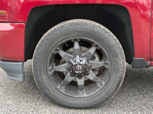 Used 2018 Chevrolet Silverado 1500 LT w/ All Star Edition image 12