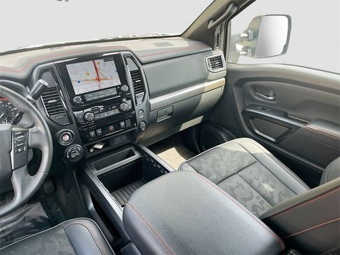 Used 2024 Nissan Titan PRO-4X w/ Off Road Protection Package image 22