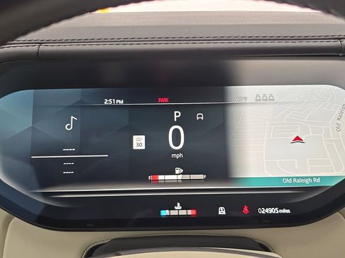 Certified 2023 Land Rover Range Rover SE image 19