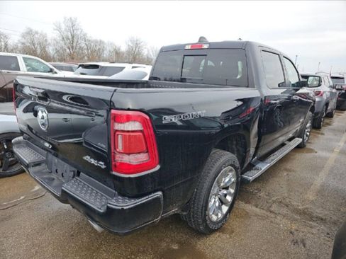 Used 2023 RAM 1500 Laramie AWD/4WD image 3