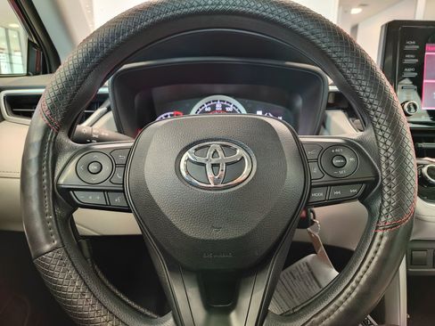 Used 2022 Toyota Corolla Cross L AWD/4WD image 13