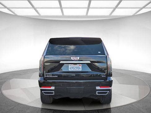 Used 2025 Cadillac Escalade ESV Premium Luxury Platinum image 6