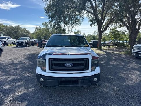 Used 2014 Ford F150 FX4 w/ Equipment Group 402A Luxury AWD/4WD image 8