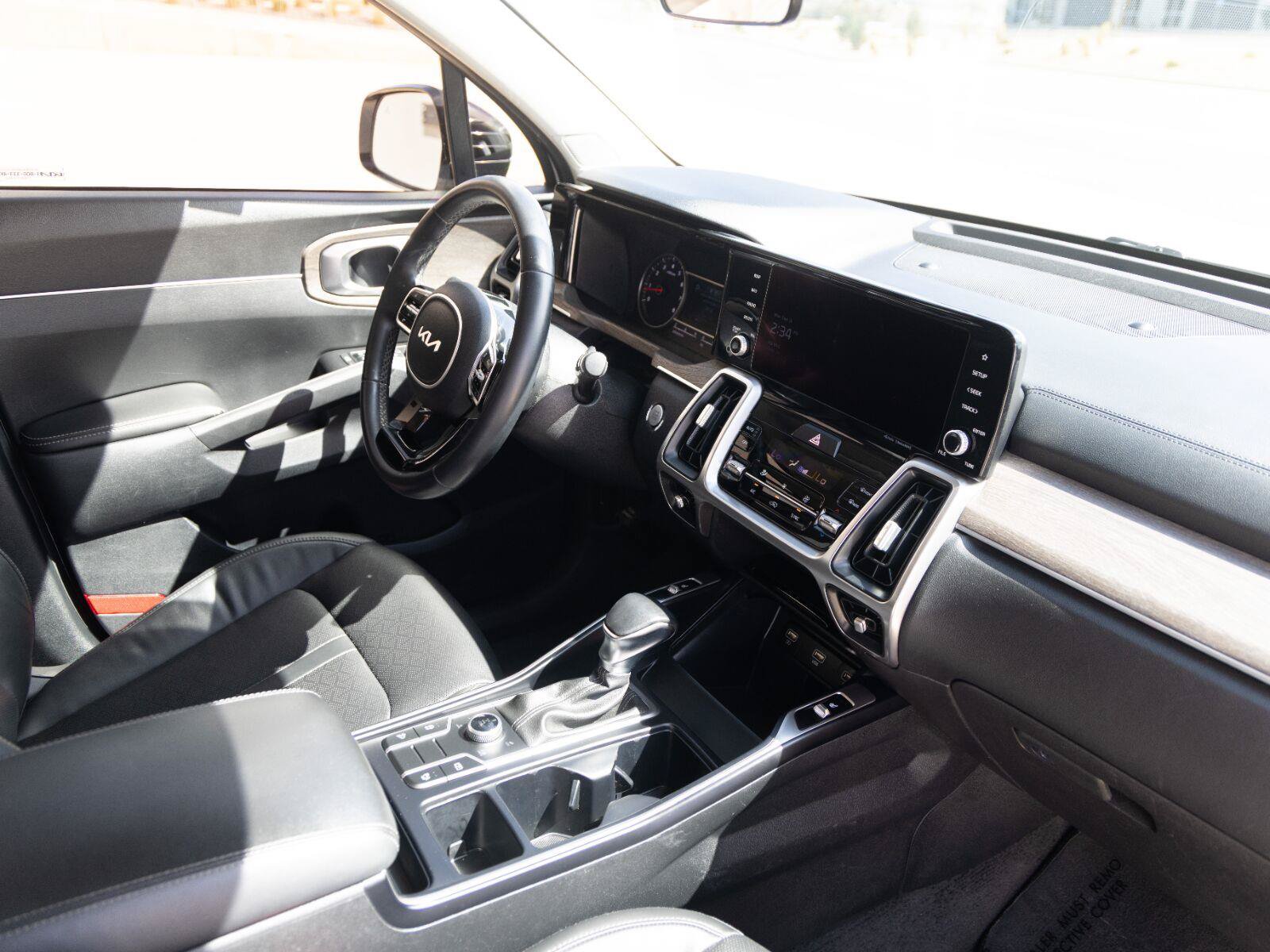 Used 2022 Kia Sorento S AWD/4WD image 35