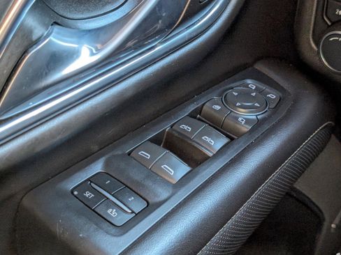 Used 2021 Chevrolet Suburban Premier w/ Premium Package image 43