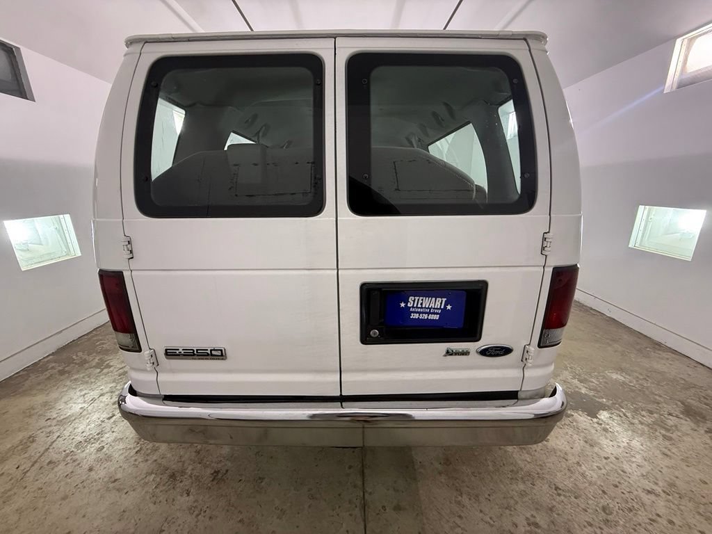Used 2012 Ford E-350 and Econoline 350 XL RWD image 5