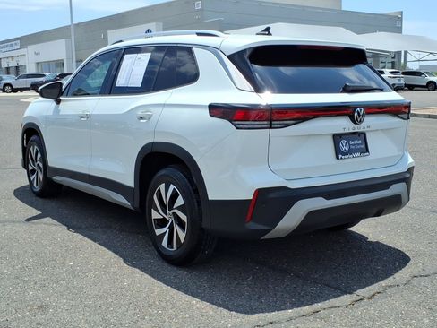 Certified 2025 Volkswagen Tiguan S FWD image 5