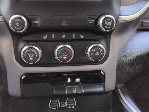 Used 2023 RAM 1500 Big Horn AWD/4WD image 18