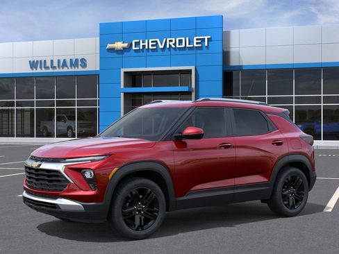 New 2026 Chevrolet TrailBlazer LT AWD/4WD image 2