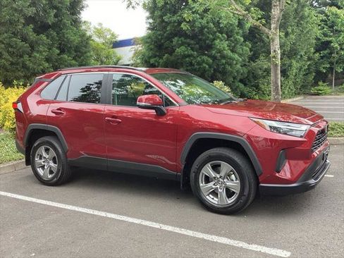 Certified 2024 Toyota RAV4 XLE w/ Convenience Package AWD/4WD image 8