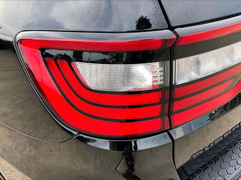 Used 2022 Dodge Durango R/T RWD image 28